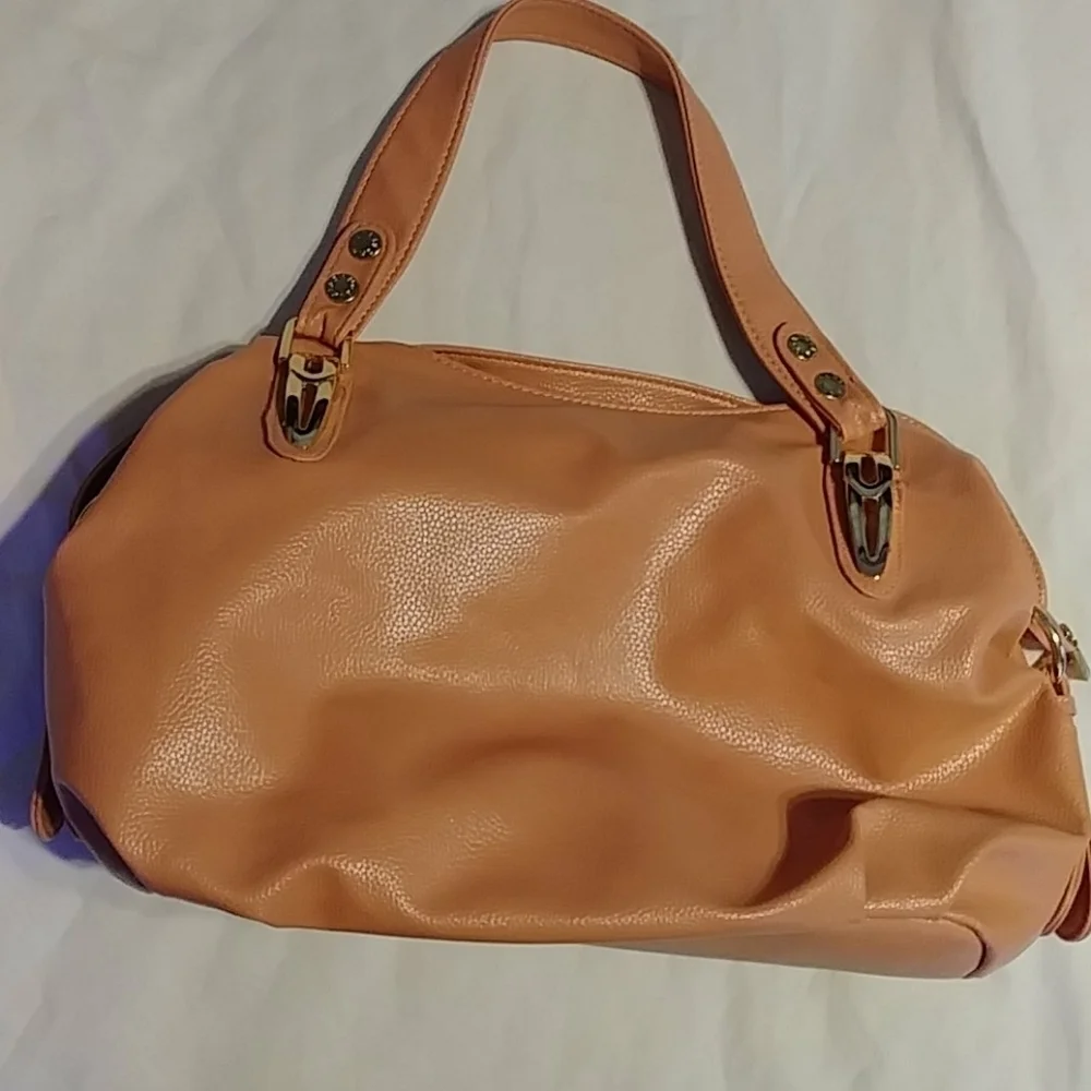 Hong Ye purse